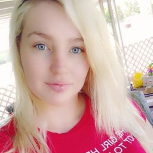 Meet your Posher, Victorya